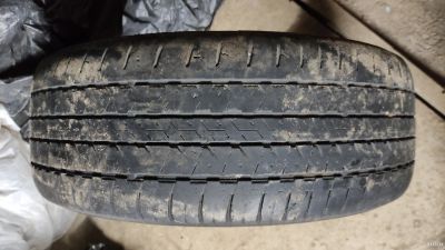 Лот: 17519648. Фото: 1. Летняя шина Dunlop 225/55/18. Шины