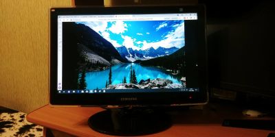 Лот: 15580291. Фото: 1. Монитор Samsung P2070H. ЖК-мониторы