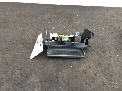 Лот: 21411525. Фото: 1. ручка задней двери Toyota Allex... Двигатель и элементы двигателя