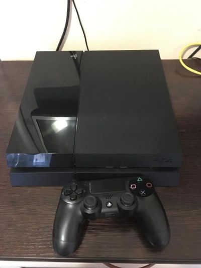 Лот: 11247472. Фото: 1. PlayStation 4 прошитая 4.55. Игровые приставки, консоли