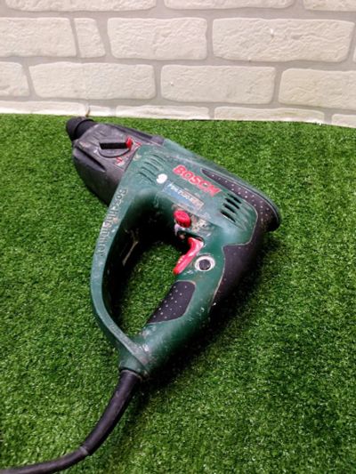 Лот: 20595043. Фото: 1. Перфоратор bosch pbh 2800 re... Электроинструмент