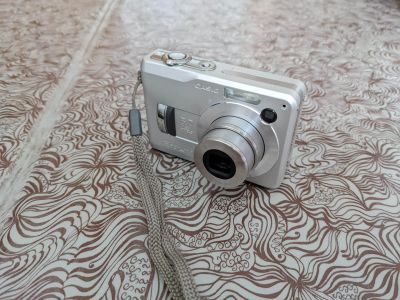 Лот: 18610786. Фото: 1. Фотоаппарат Casio EX-Z110. Цифровые компактные