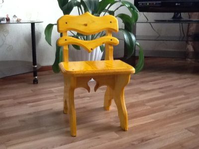 Лот: 3747262. Фото: 1. Детский стул, ручной работы . Столики, стулья, парты