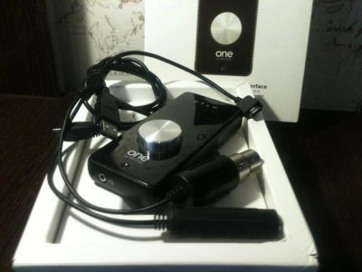 Лот: 5169356. Фото: 1. apogee one звуковой интерфейс... Микшеры, предусилители, микрофонные эффекты