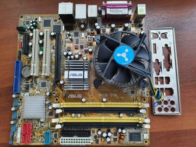 Лот: 16652840. Фото: 1. Продам материнскую плату Asus... Материнские платы