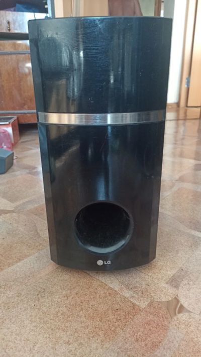 Лот: 25755916. Фото: 1. Продам сабвуфер lg 300w. Сабвуферы
