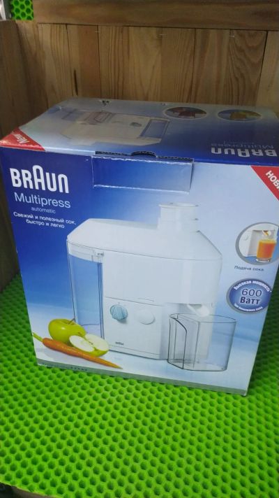 Лот: 20541242. Фото: 1. Центробежная соковыжималка Braun... Кухонная