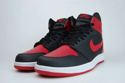 Лот: 16953866. Фото: 1. Кроссовки Nike Air Jordan 1 Bred... Кеды, кроссовки, слипоны