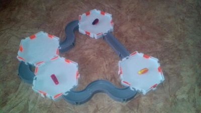 Лот: 11652282. Фото: 1. Жу4ки Hexbug жукодром + 3 жука. Электронные