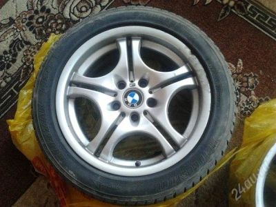 Лот: 1830927. Фото: 1. катки от BMW M3 на17". Шины на дисках