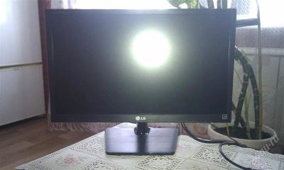 Лот: 2505755. Фото: 1. Новый монитор LG Flatron E2242... ЖК-мониторы