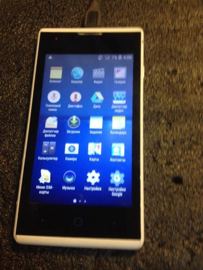 Лот: 7888691. Фото: 1. ZTE V815W. Смартфоны