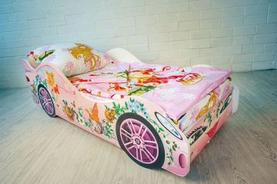 Лот: 6074887. Фото: 1. Кровать-машинка (машина) для девочек. Детские кровати и кроватки