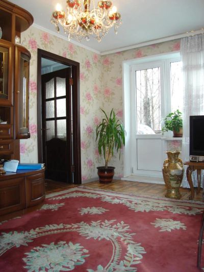 Лот: 6438352. Фото: 1. 2-комн. Гладкова 1. Квартиры, студии