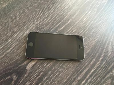Лот: 9803284. Фото: 1. iPhone 5s 16 gb. Смартфоны
