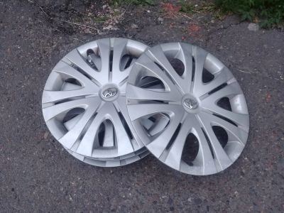 Лот: 11863343. Фото: 1. Оригинальные колпаки Toyota R16... Колпаки