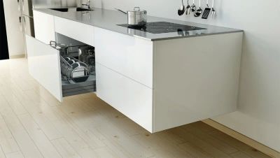 Лот: 7102038. Фото: 1. Кухня парящая 2. Кухонные гарнитуры