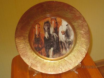 Лот: 4575876. Фото: 1. Тарелка декоративная. Фигурки, статуэтки