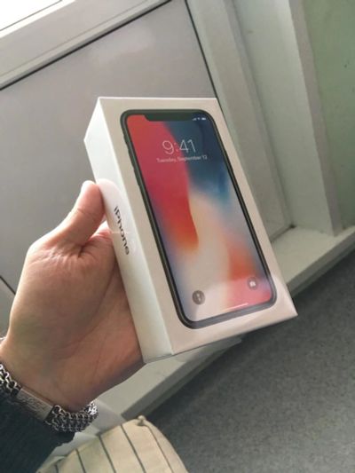 Лот: 11087877. Фото: 1. iPhone X 64 Space Gray. Смартфоны