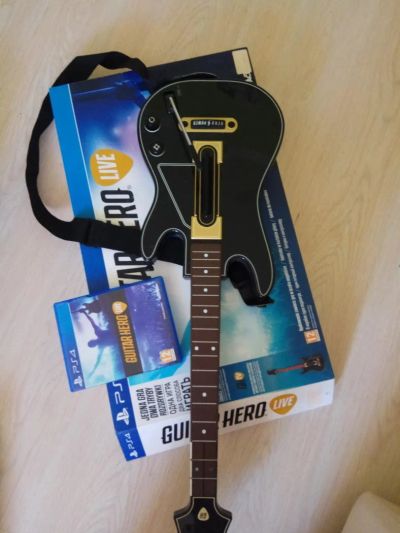 Лот: 9863430. Фото: 1. Guitar hero ps4. Игры для консолей