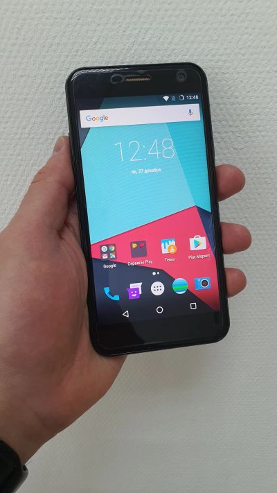 Лот: 18423284. Фото: 1. Смартфон Wileyfox Spark + LTE. Смартфоны