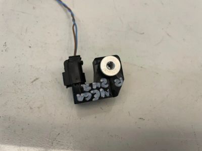 Лот: 22988995. Фото: 1. датчик airbag Renault Megane LM. Двигатель и элементы двигателя