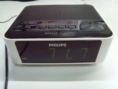 Лот: 3185918. Фото: 1. Радиоприемник Philips AJ 3112. Тюнеры, радиоприёмники
