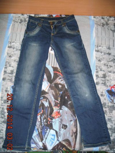 Лот: 4888763. Фото: 1. Джинсы р.158. Брюки, шорты, джинсы