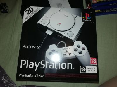 Лот: 17388316. Фото: 1. Playstation classic новая. Игры для консолей