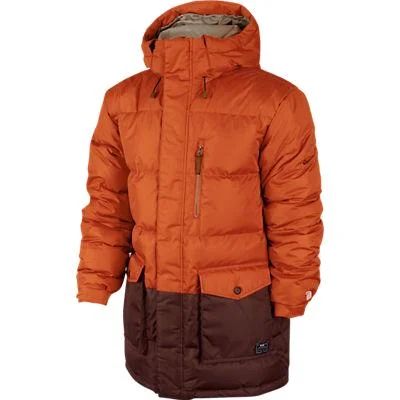 Лот: 6574511. Фото: 1. пуховик NIKE. Верхняя одежда