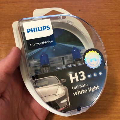 Лот: 18365532. Фото: 1. Лампы philips H3 diamond vision... Оптика и освещение