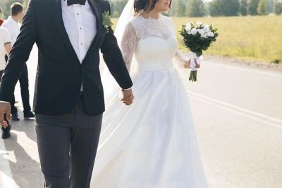 Лот: 11453762. Фото: 1. Свадебное платье. Свадебные платья