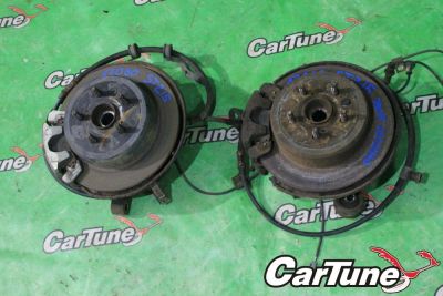 Лот: 10600170. Фото: 1. ступица R toyota caldina ST215... Ходовая, подвеска, рулевое управление