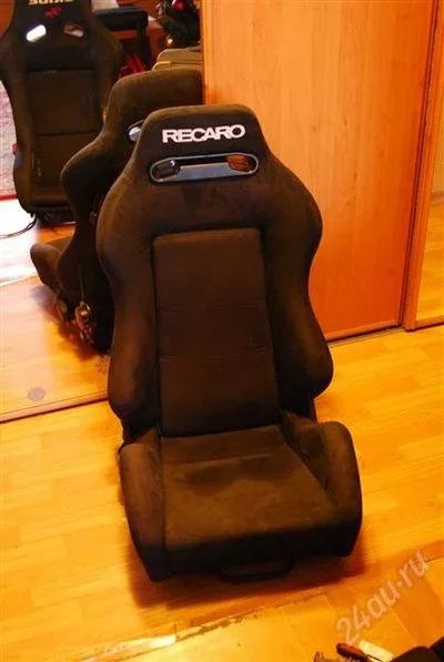 Лот: 2456020. Фото: 1. спортивные сиденья (полу ковши... Салон