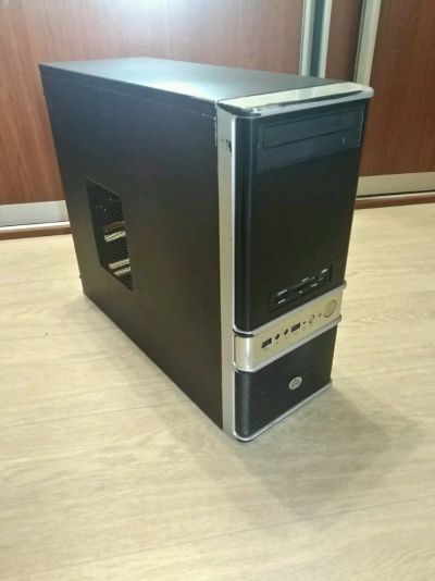 Лот: 11056302. Фото: 1. Корпус + DVD-rom + картридер. Корпуса, блоки питания