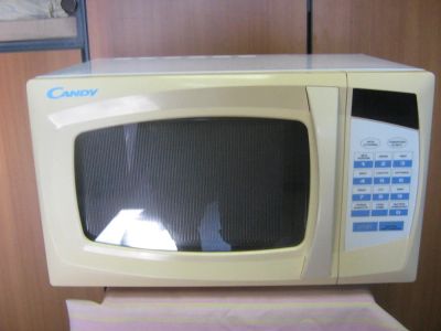 Лот: 3894134. Фото: 1. Микроволновка CANDY CMW 7017 M. Микроволновки, мини-печи