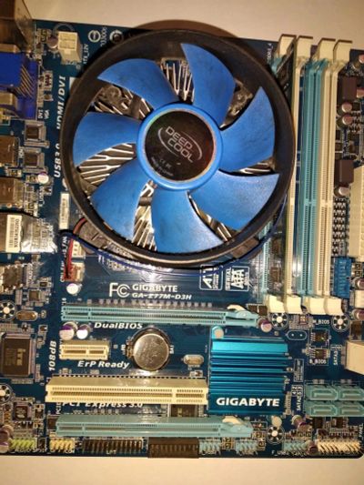 Лот: 20131039. Фото: 1. Материнская плата Gigabyte GA-Z77M-D3H... Материнские платы