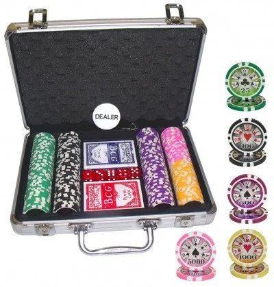 Лот: 12705356. Фото: 1. Покер Texas Holdem 200 фишек... Настольные игры, карты