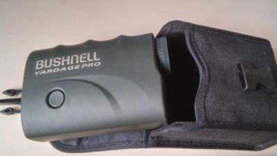 Лот: 9671043. Фото: 1. Дальномер Bushnell Yardage Pro. Другое (охота)