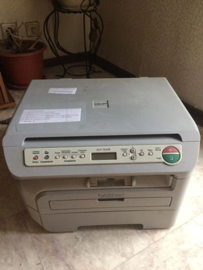 Лот: 10595008. Фото: 1. МФУ Brother DCP-7030R. МФУ и копировальные аппараты