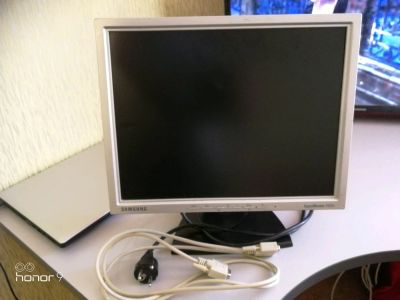 Лот: 12327582. Фото: 1. Монитор. ЖК-мониторы
