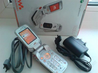 Лот: 1518178. Фото: 1. Sony Ericsson W300i. Кнопочные мобильные телефоны