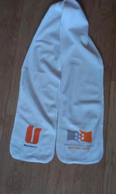 Лот: 6356293. Фото: 1. шарф СФУ новый. Другое (одежда, обувь, галантерея)