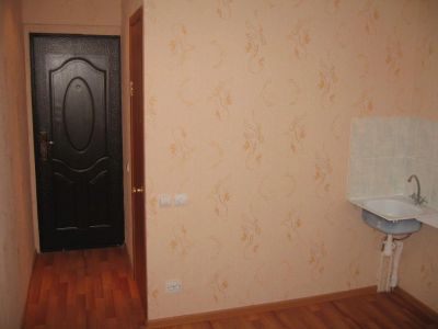 Лот: 4951352. Фото: 1. Собственник. Продам гостинку 15... Квартиры, студии