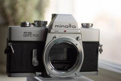 Лот: 11174841. Фото: 1. Minolta SR-101. Плёночные зеркальные