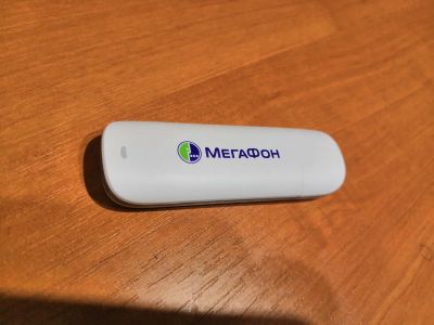 Лот: 12440605. Фото: 1. 3G модем Мегафон E173 (белый... Проводные модемы