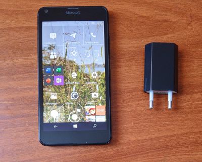 Лот: 20021570. Фото: 1. 5" Смартфон Microsoft Lumia 640... Смартфоны