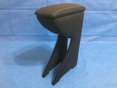 Лот: 17589103. Фото: 1. Подлокотник Toyota IST 2002-2007г... Салон