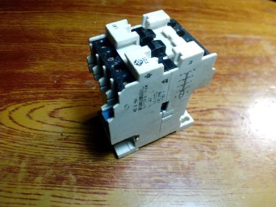 Лот: 17299969. Фото: 1. Пускатель магнитный AC-3 220V... Магнитные пускатели, контакторы, реле