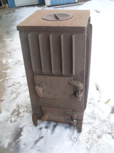 Лот: 5201226. Фото: 1. Походная чугунная печь-буржуйка... Другое (рыбалка)